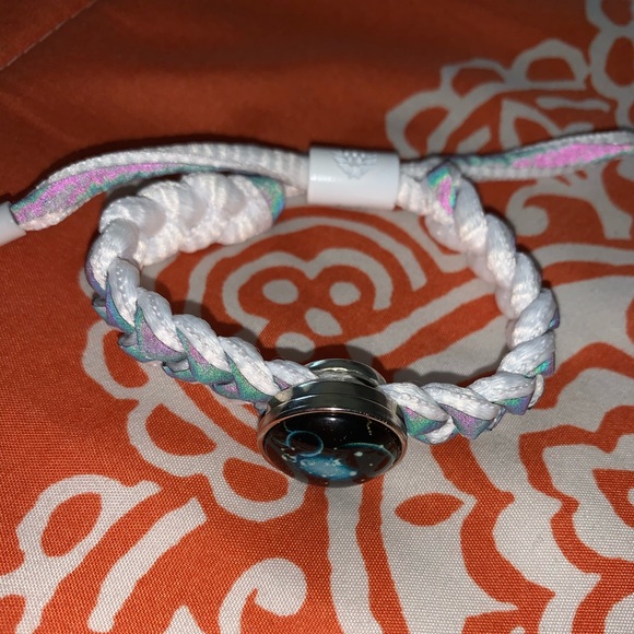 Rastaclat style braided bracelet - Picture 3 of 3